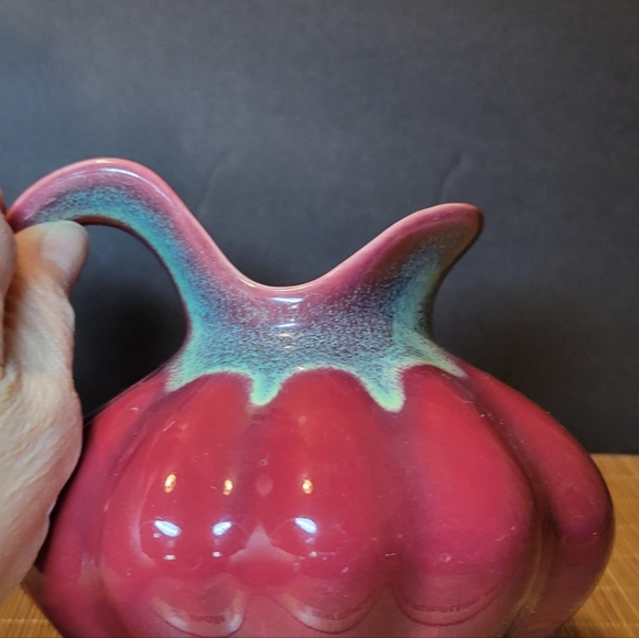 Vintage Royal Gouda Holland Pitcher - Picture 2 of 7